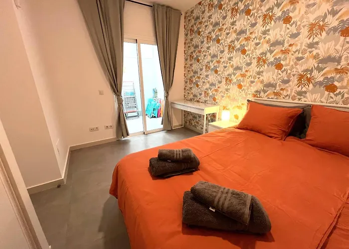 Sun & Sea Cerca Del Mar En